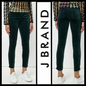 NWT ⭐️HP⭐️J Brand Zion Velvet Skinny in Moorland